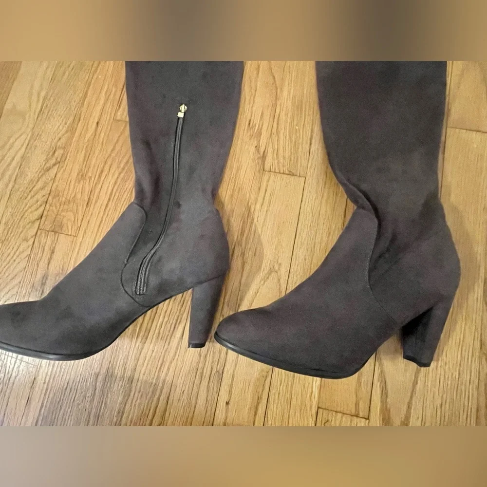 Catherine Malandrio Soft Brown Velvet Heel Boots, Knee Length Womens Size 10 - Picture 3 of 5